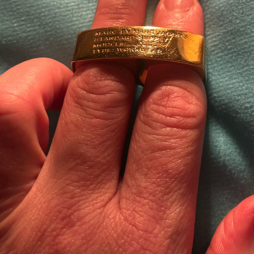 Marc by Marc Jacobs Gold-Tone-STANDARD SUPPLY LINE, Double Finger-Ring, RARE - Picture 4 of 15